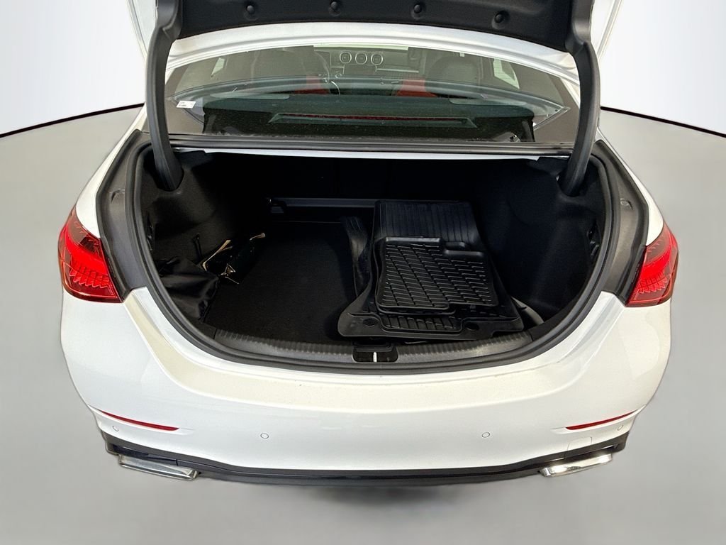 Used 2024  Mercedes-Benz C 300 image 27