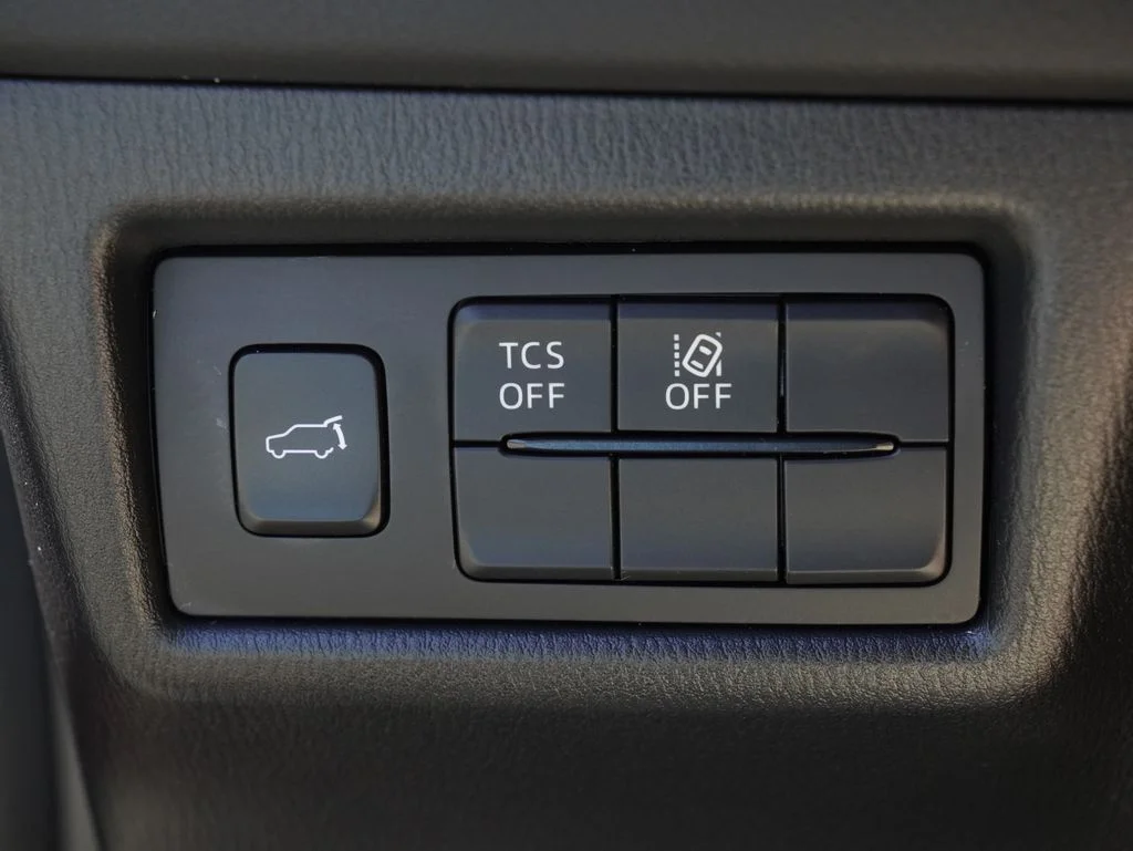 Used 2019 Red Mazda Touring image 9