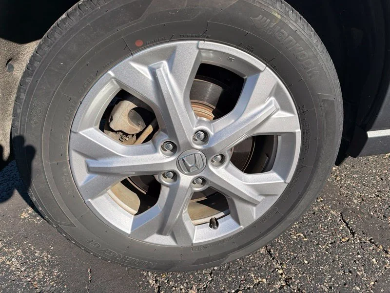 Used 2024  Honda LX image 9