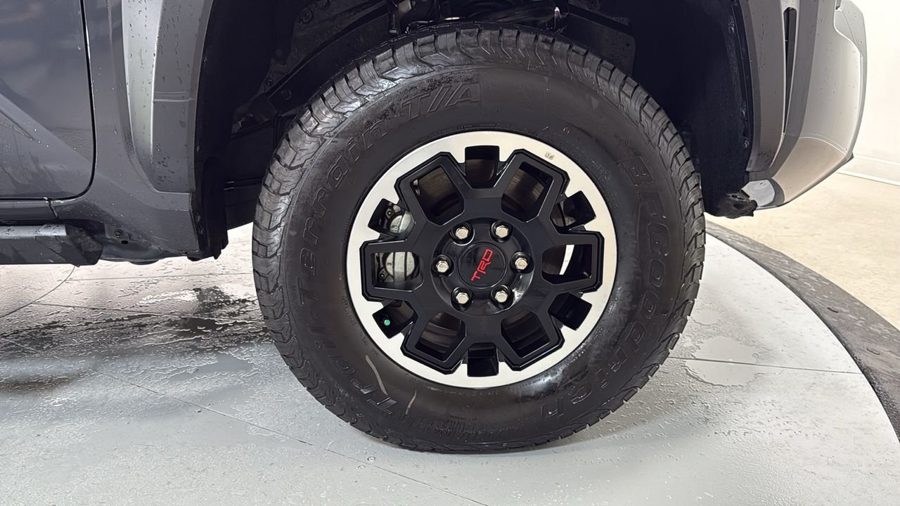 Certified Used 2025  Toyota TRD Off-Road image 21