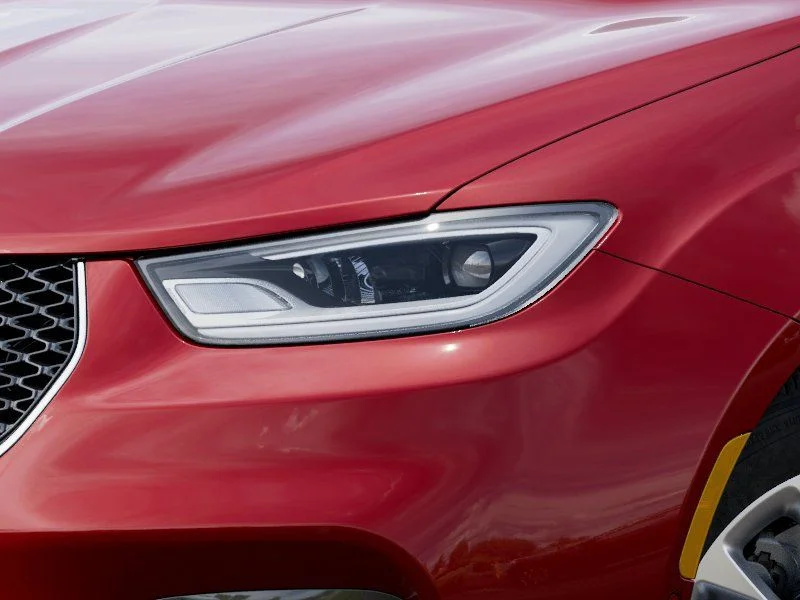 New 2026 Red Hot Pearl-Coat Exterior Paint Chrysler Select image 11
