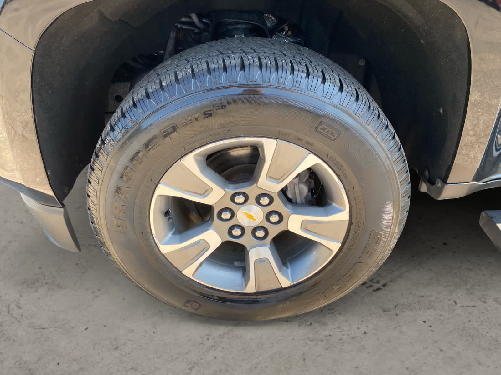 Used 2019 BLACK Chevrolet 4WD Z71 image 13