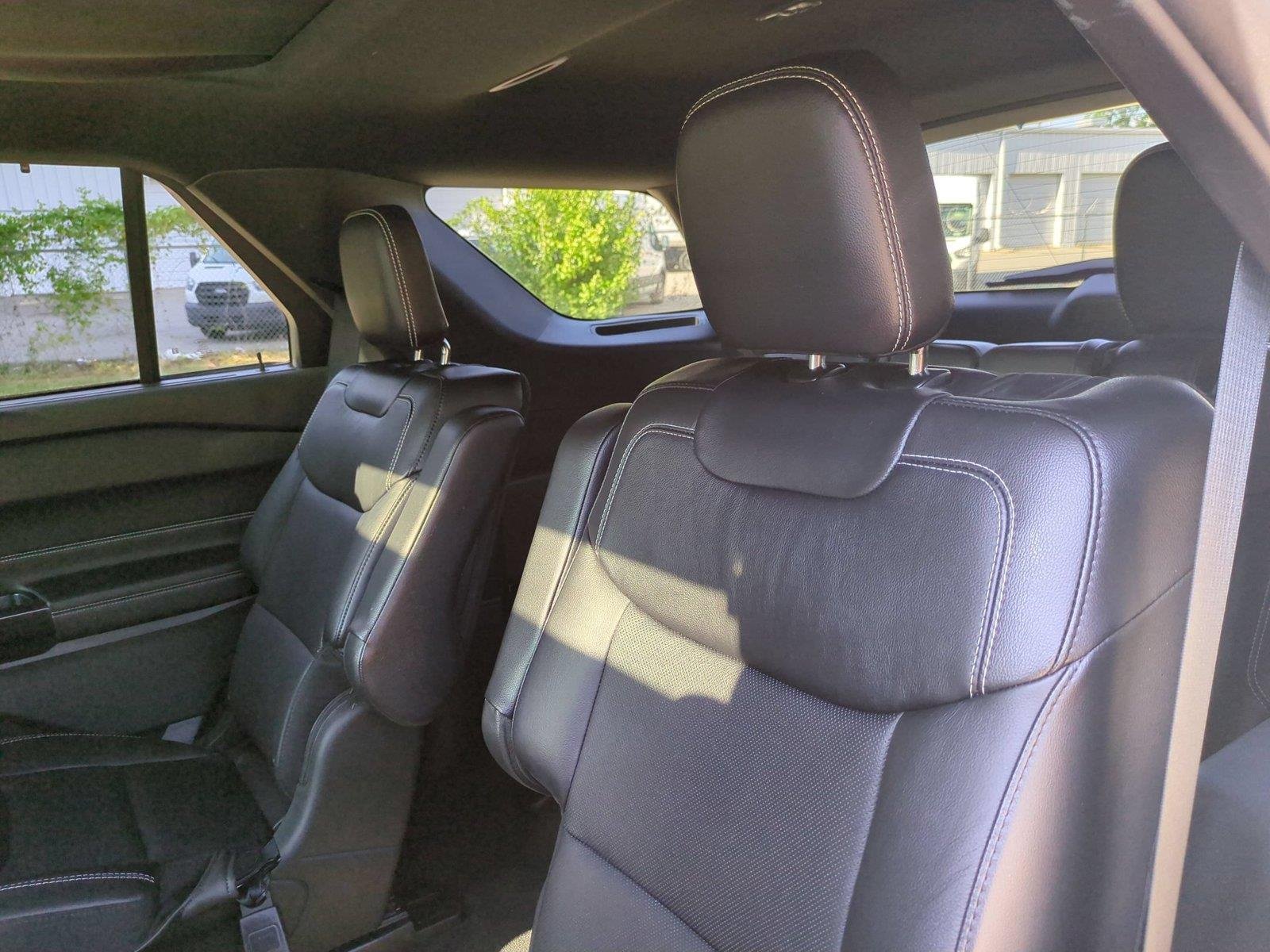 Used 2023 Agate Black Metallic Ford ST image 30