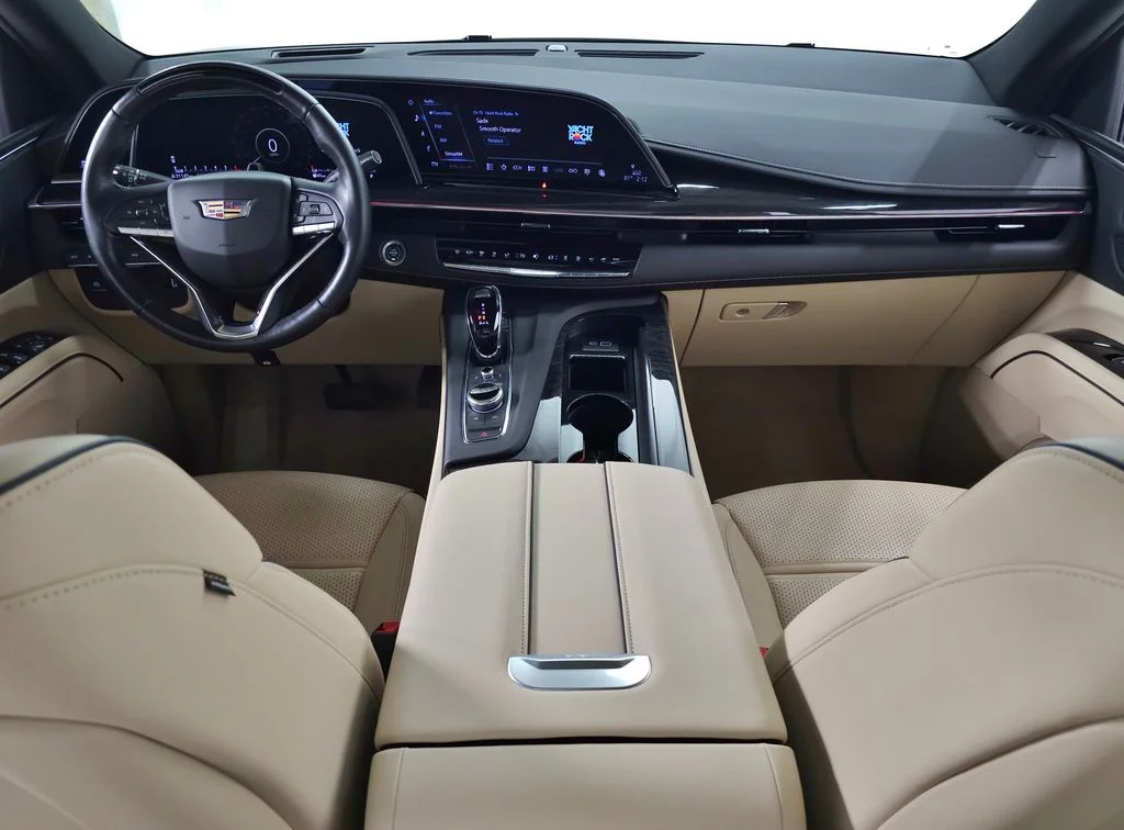 Used 2024 White Cadillac Premium Luxury image 14