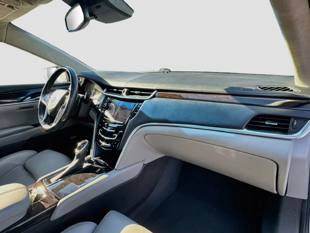 Used 2013 Silver Cadillac Premium image 36