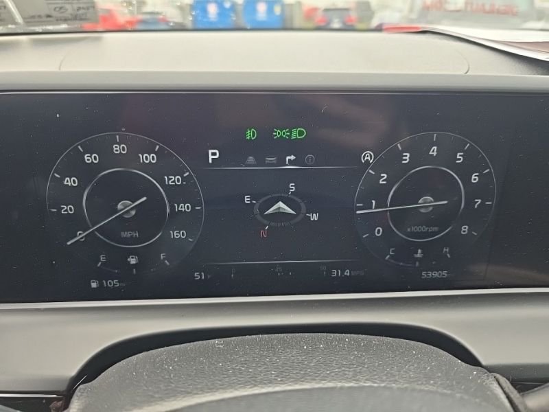 Used 2024 White Kia S image 12