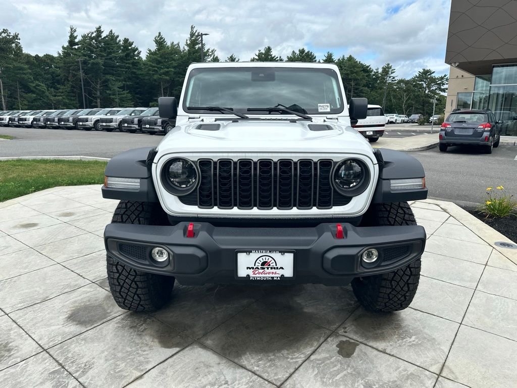 Used 2025 White Jeep Rubicon image 2