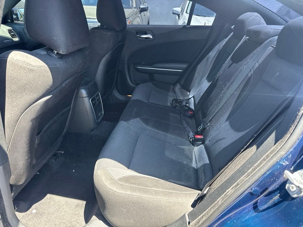 Used 2015 Blue Dodge SXT image 32