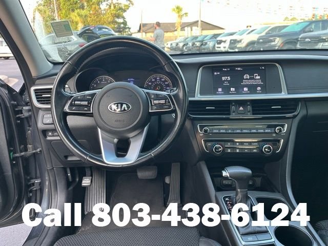 Used 2019  Kia S image 17