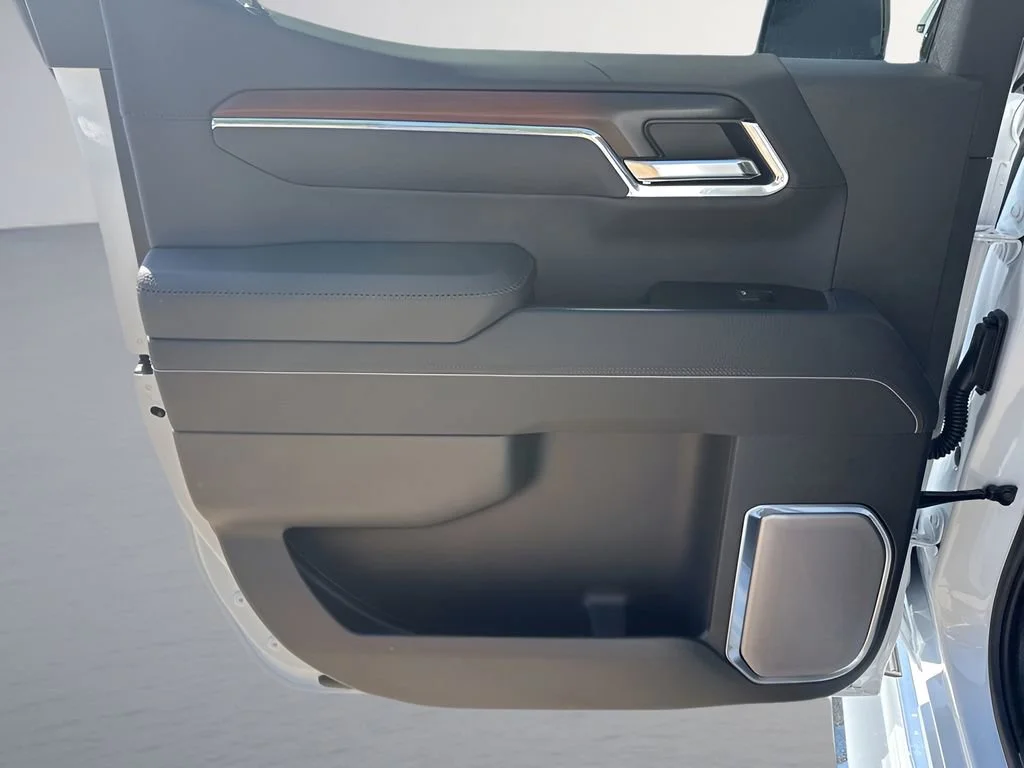 New 2026 Glacier White Tricoat GMC Denali image 31