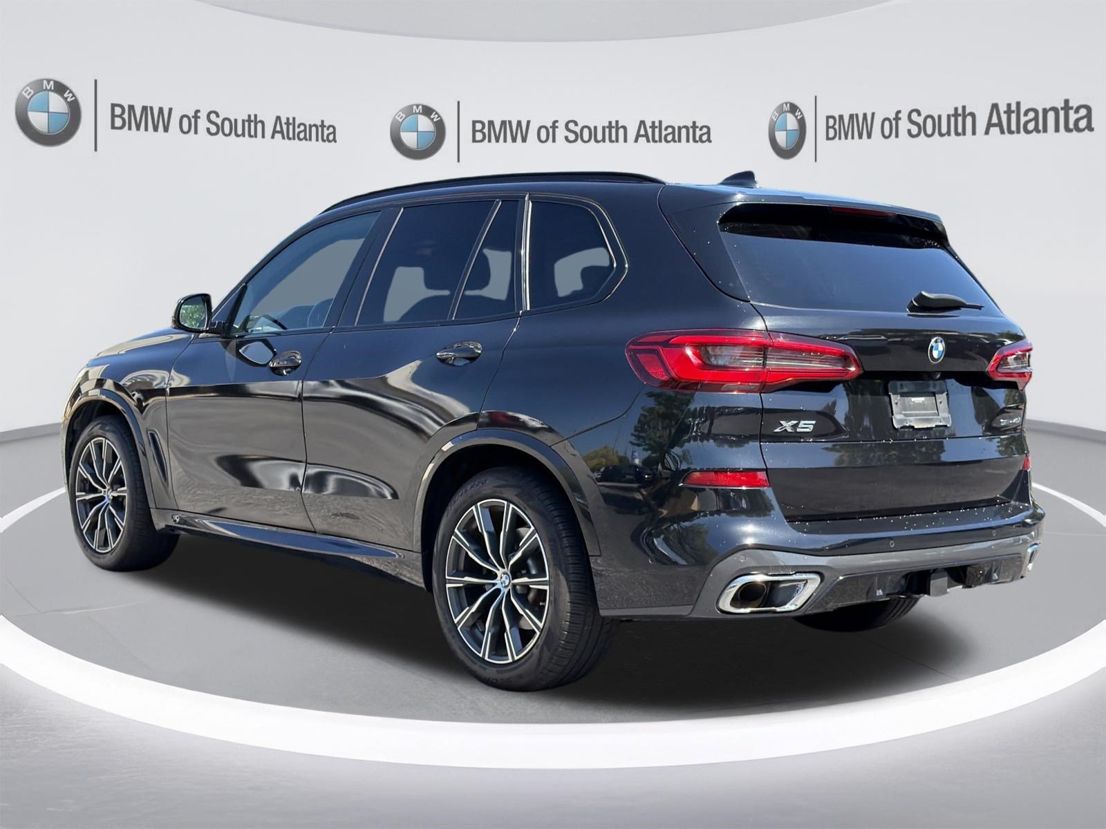 Used 2020 Black Sapphire Metallic BMW sDrive40i image 25