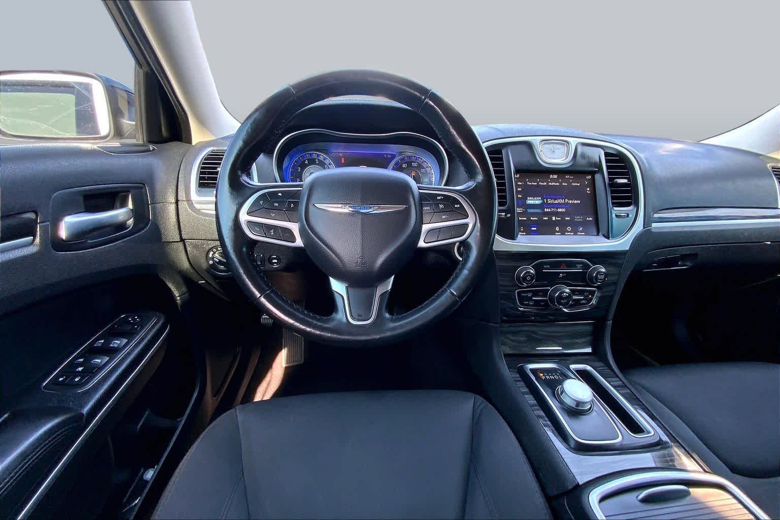 Pre-Owned 2022 Chrysler 300 Touring