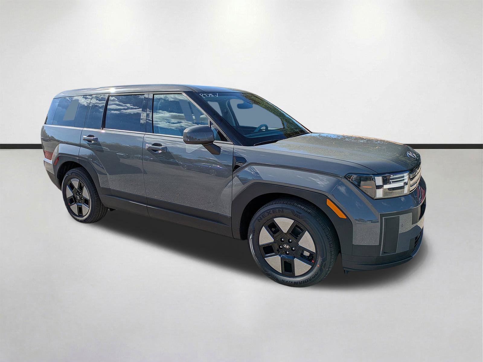 New 2026 Hampton Gray Hyundai SE image 38