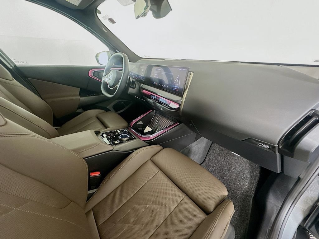 Used 2025 Gray BMW 30 xDrive image 28