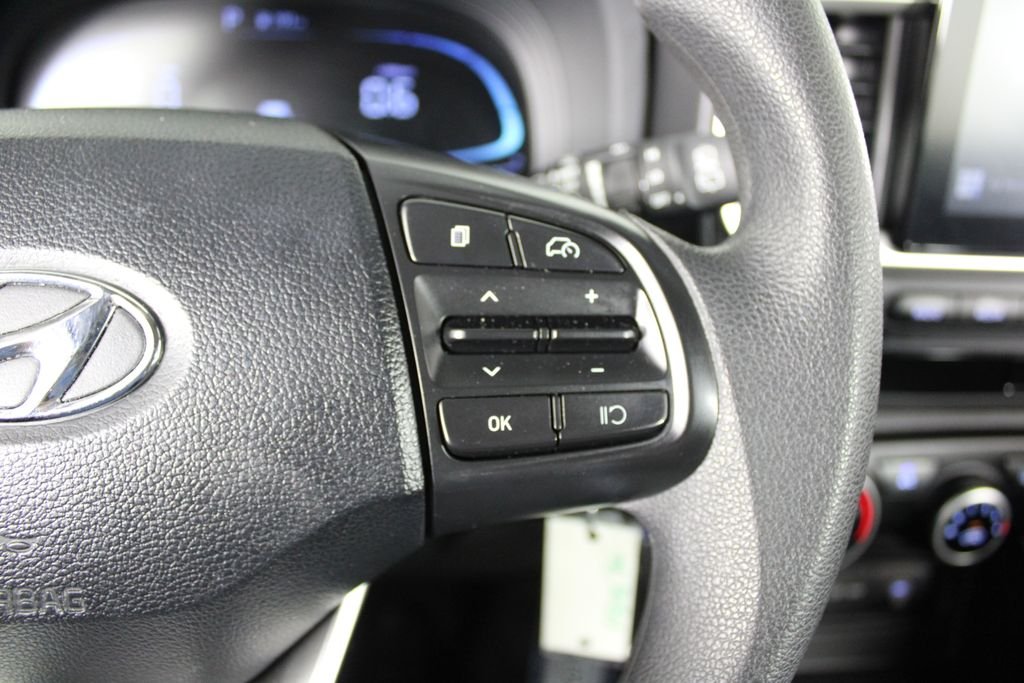 Certified Used 2024 White Hyundai SE image 25