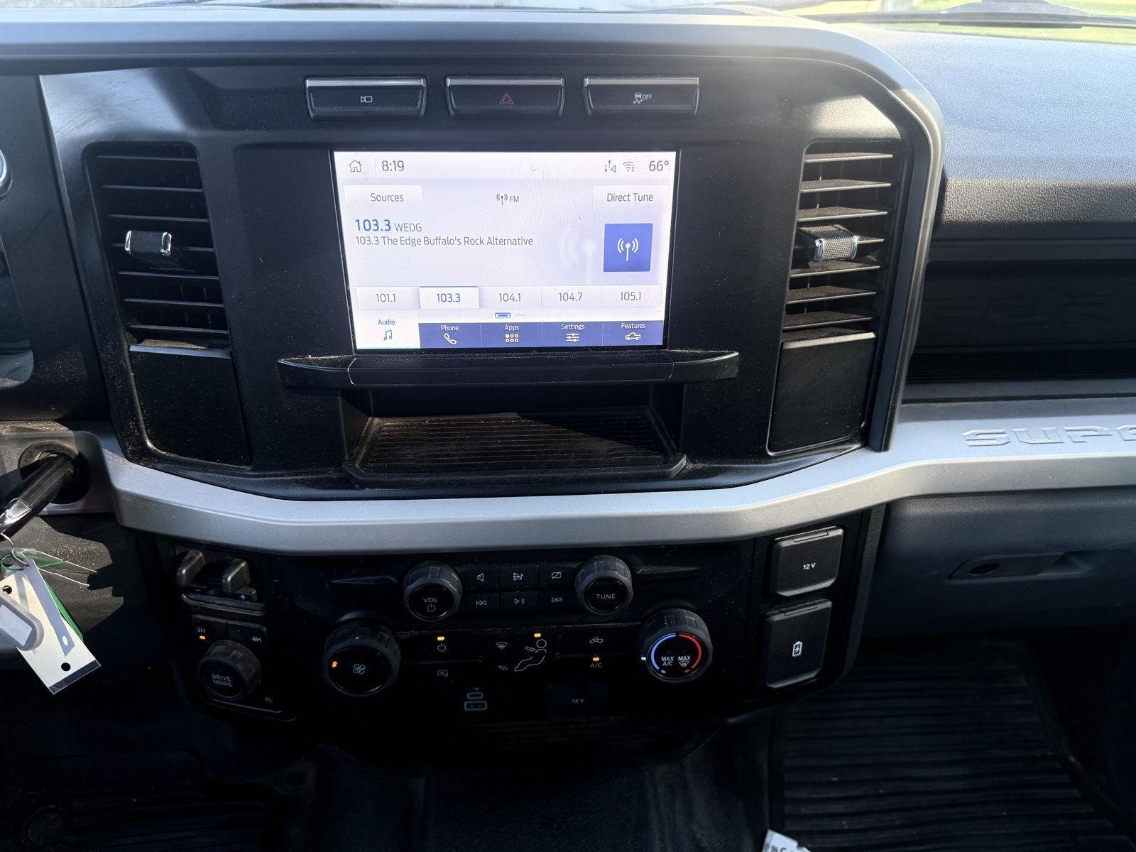 Used 2023 Oxford White Ford XL image 6