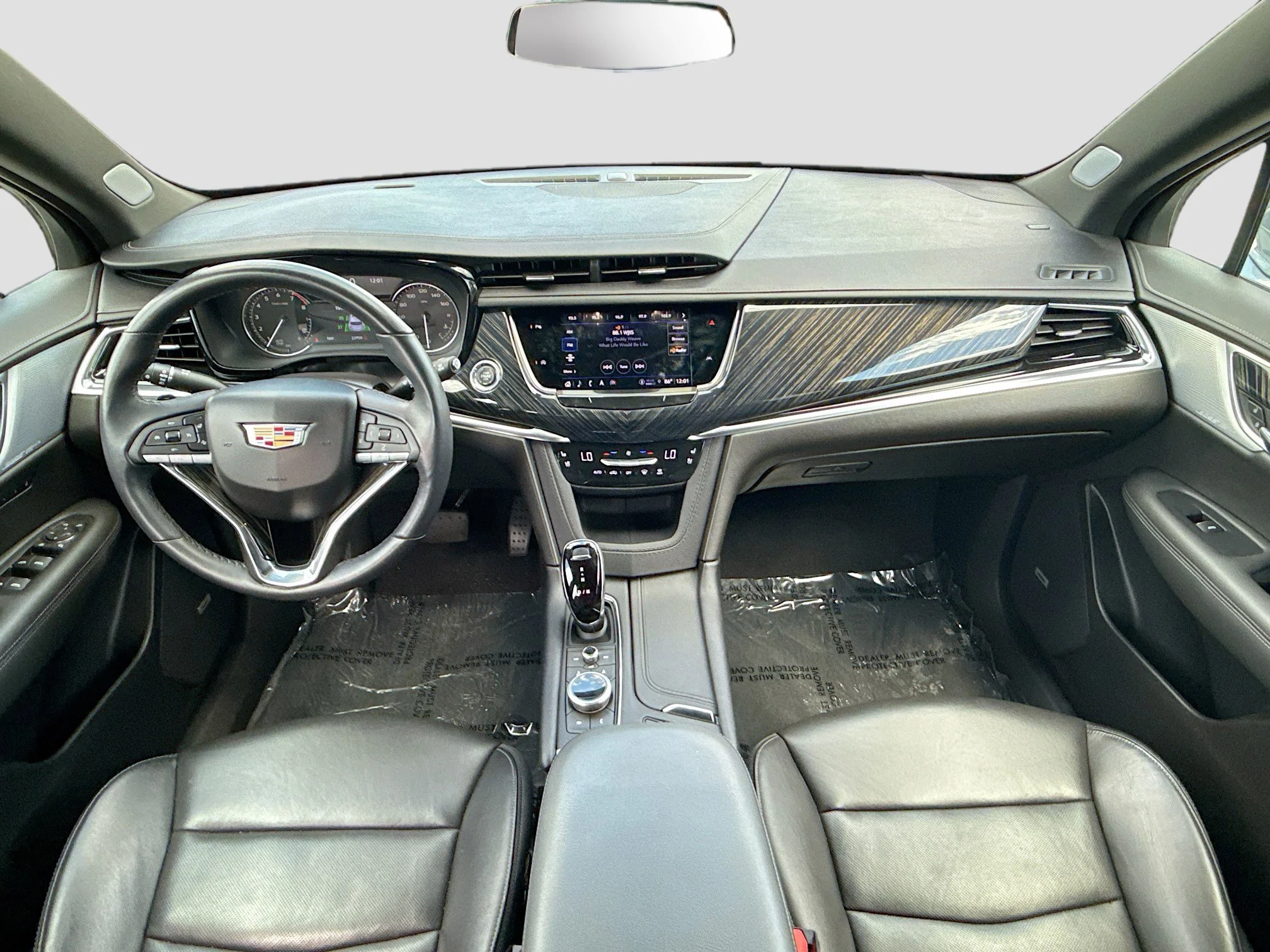 Used 2024 Argent Silver Metallic Cadillac FWD Premium Luxury image 17