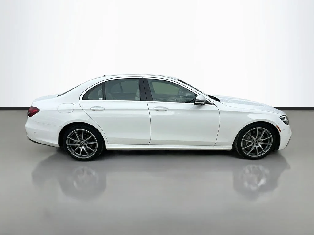 Used 2022 White Mercedes-Benz E 350 image 4