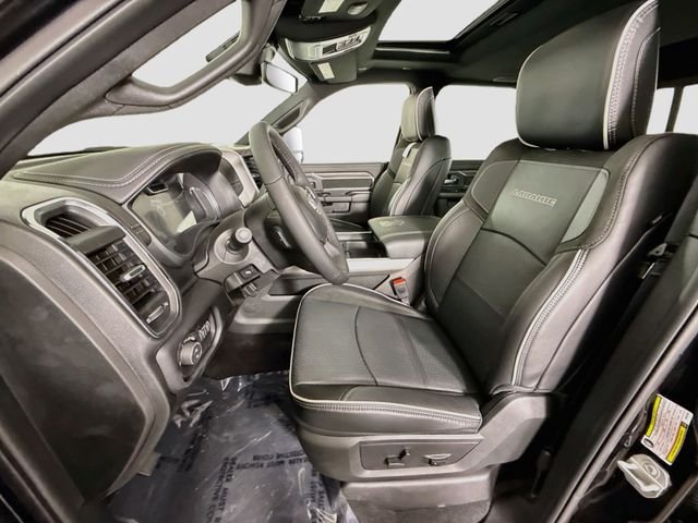 New 2026 Diamond Black Crystal Pearl-Coat Exterior Paint RAM Laramie image 21