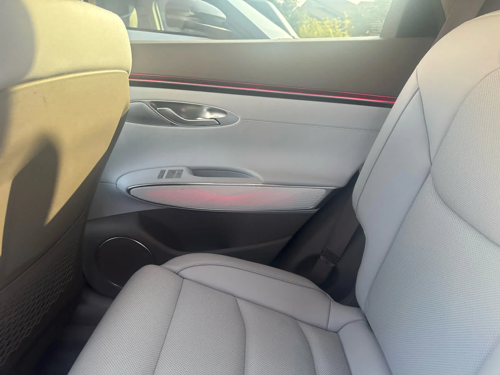 Used 2026 Savile Silver Genesis 2.5T Advanced image 19