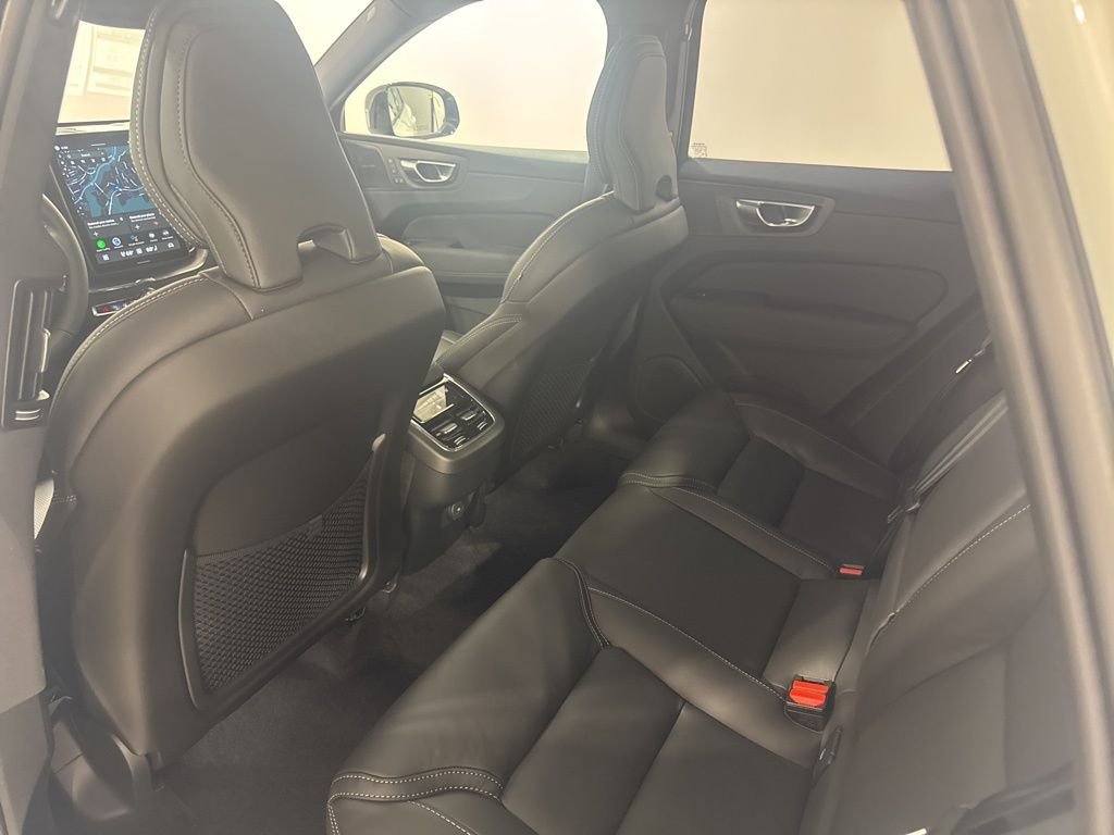 2026 Volvo XC60 Ultra - Photo 21