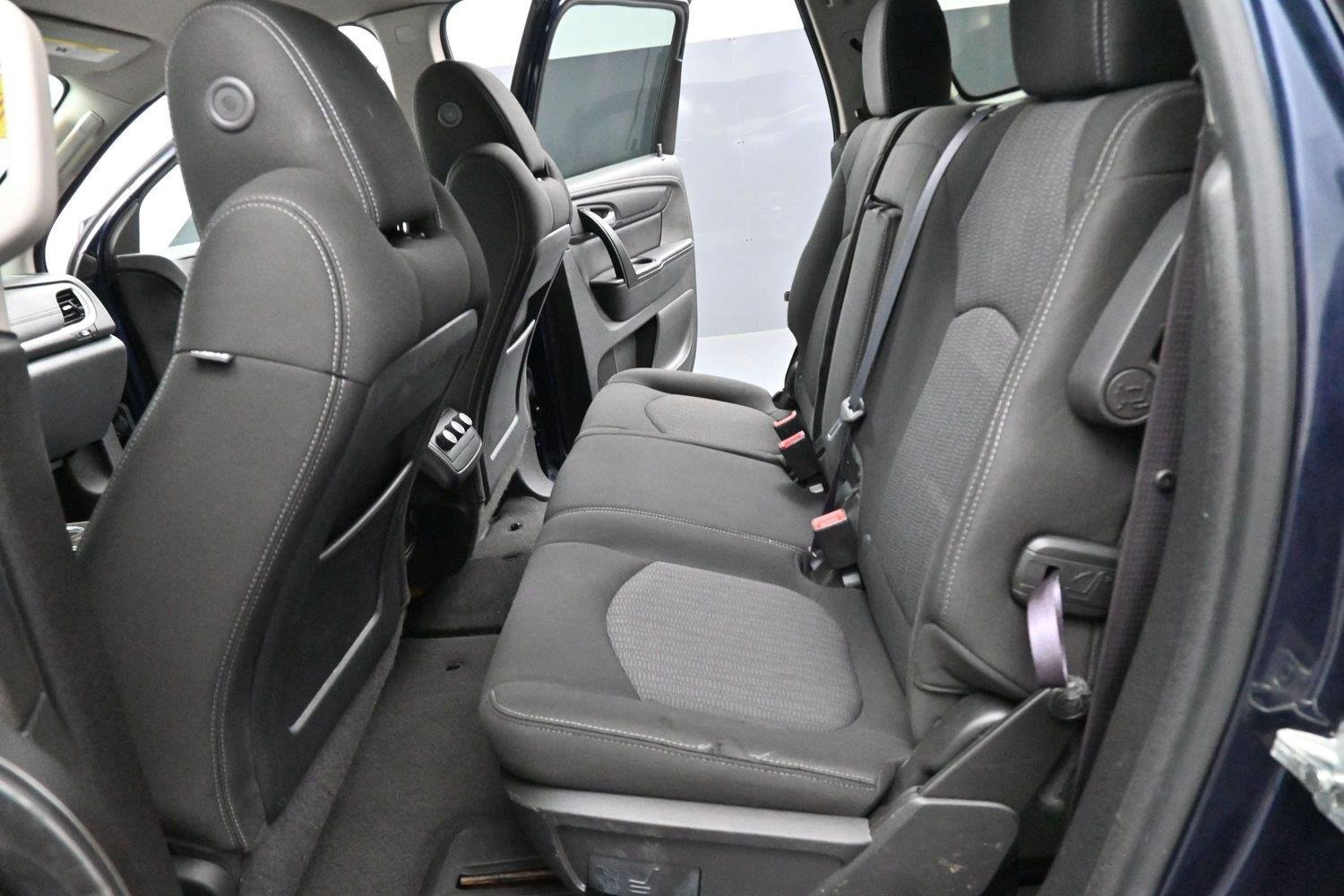 Used 2015 Blue Velvet Metallic Chevrolet LT image 27