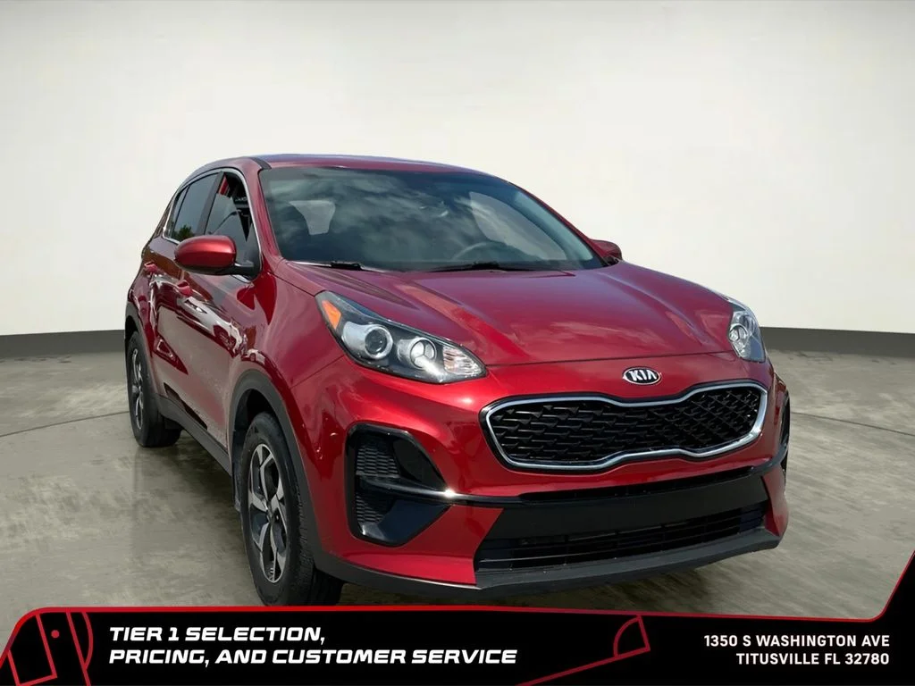 Used 2022 Red Kia LX image 19