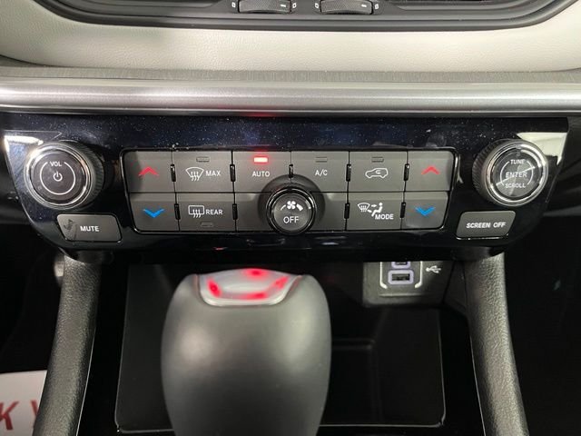 Used 2026 Black Jeep Limited image 33