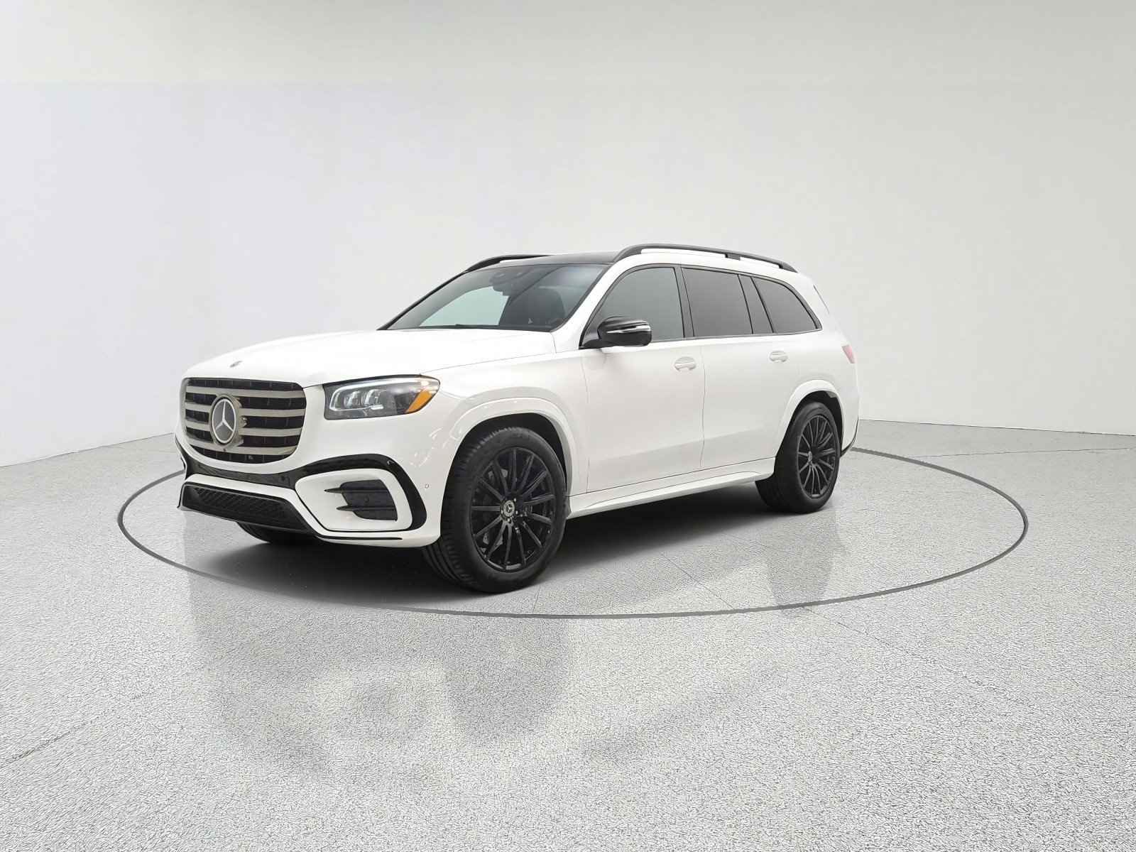 Certified Used 2024 Polar White Mercedes-Benz GLS 450 4MATIC® SUV image 1