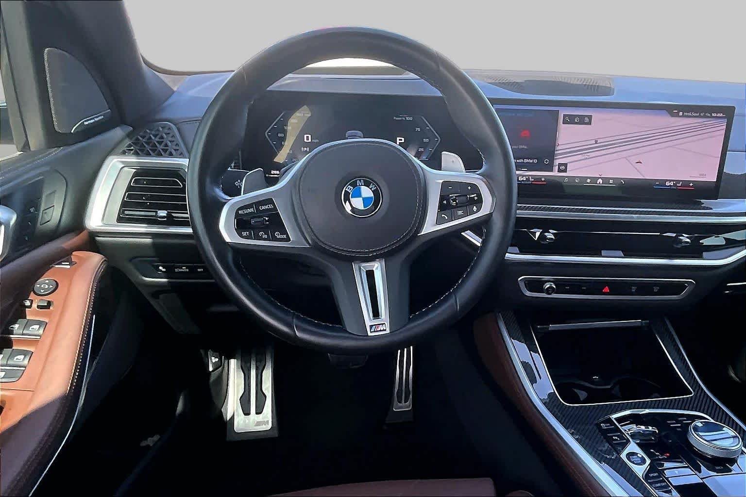Used 2024 Brooklyn Grey Metallic BMW M60i image 5