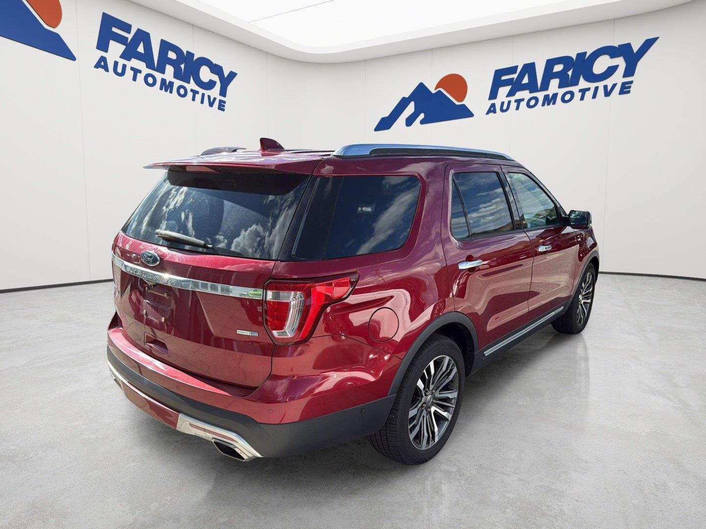 Used 2017 Ruby Red Metallic Tinted Clearcoat Ford Platinum image 3