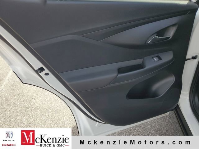 New 2026 Summit White Buick Preferred image 22