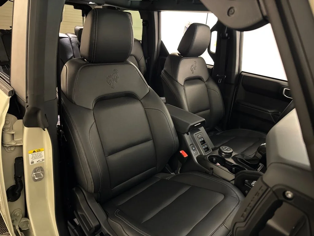 New 2026 Beige Ford Badlands image 28