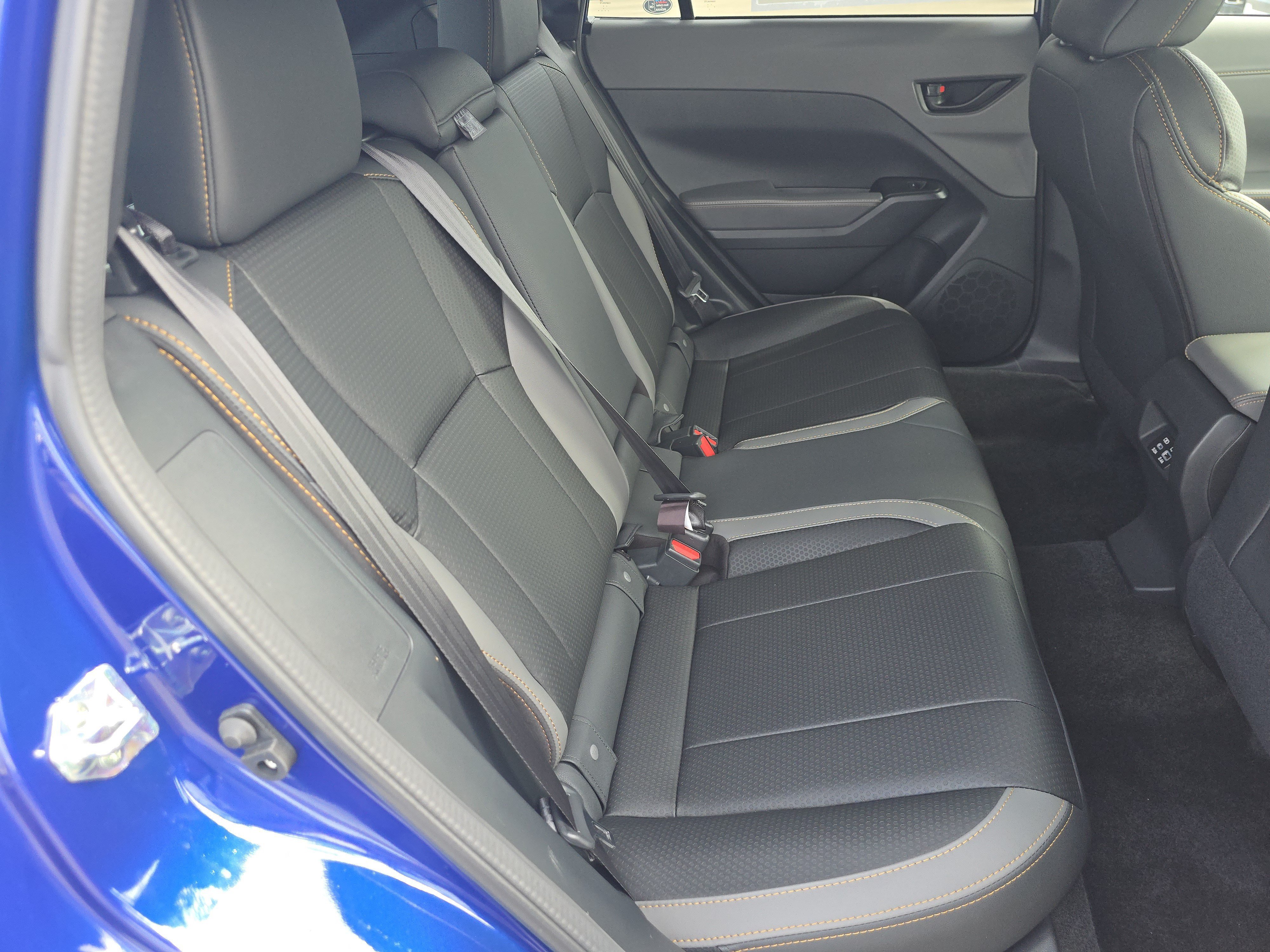 New 2026 SAPPHIRE BLUE PEARL Subaru Wilderness image 17
