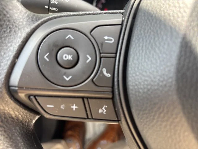 Used 2025 Red Toyota XLE image 19
