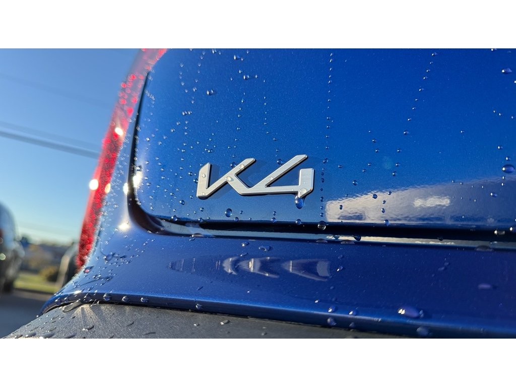 2025 Kia K4 LXS photo 3