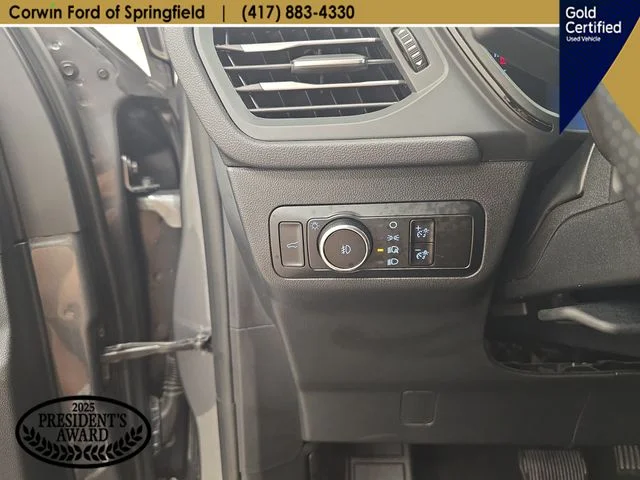 Used 2025 Carbonized Gray Metallic Ford ST-Line Select image 34