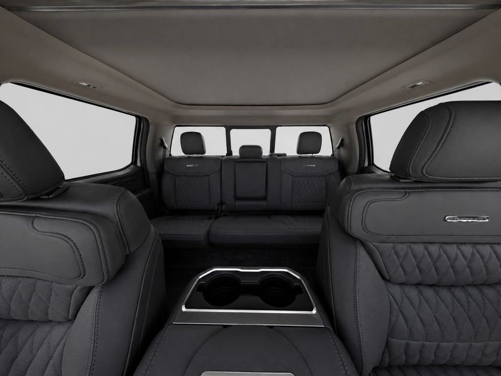New 2026 Star White Metallic Tri-Coat Ford F-350® Platinum® image 16