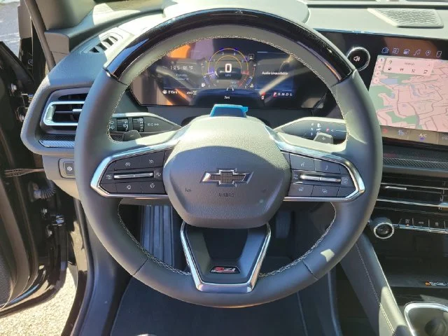 2027 Chevrolet Traverse Z71 - Photo 27