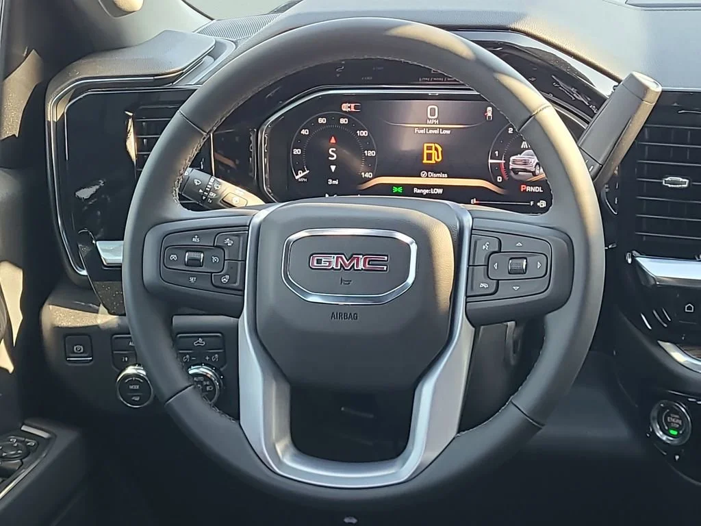 New 2026 Sterling Metallic GMC Elevation image 12