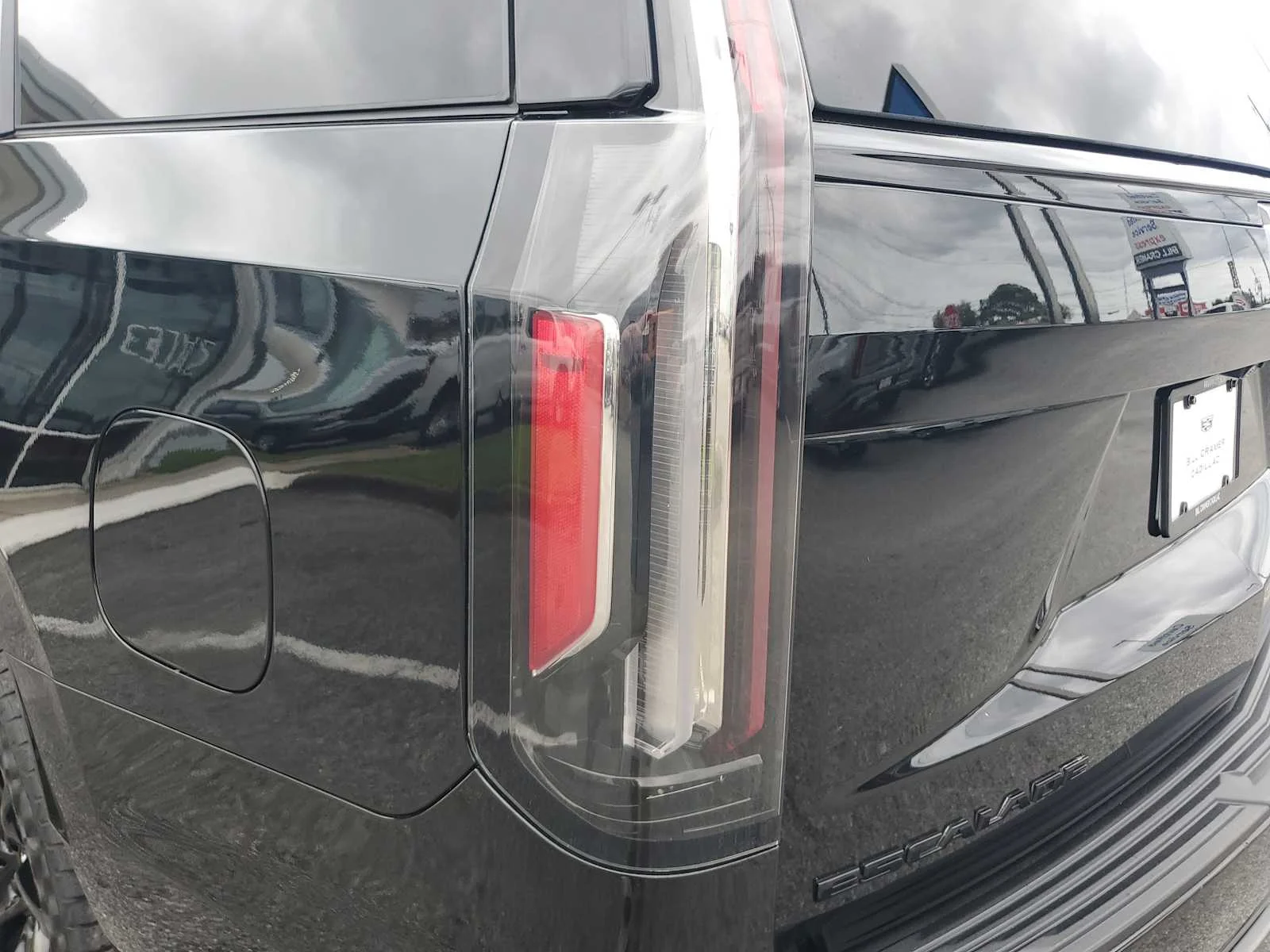 Used 2023 BLACK RAVEN Cadillac 4WD Sport Platinum image 6