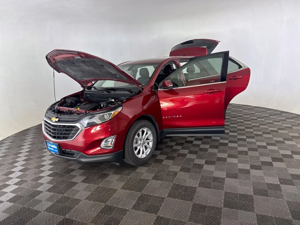 Used 2018 Red Chevrolet LT image 11