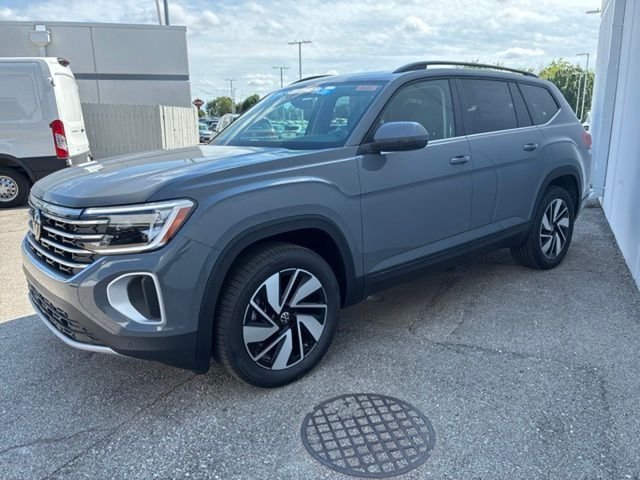 New 2026 Pure Gray Volkswagen SE w/Technology image 21