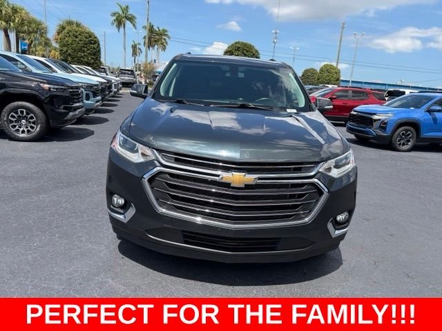 Used 2021 Gray Chevrolet LT image 2