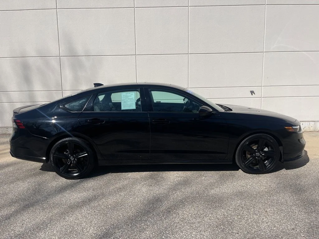 2023 Honda Accord Hybrid Sport-L - Photo 33
