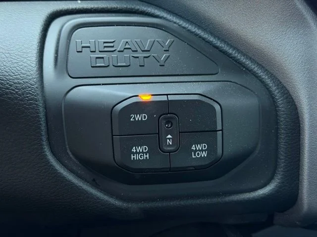 2025 RAM 3500 Laramie - Photo 14