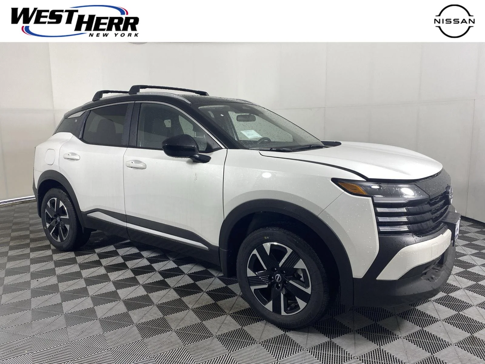 2026 Nissan KICKS