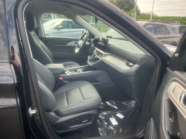 New 2026 Agate Black Metallic Ford Active image 18