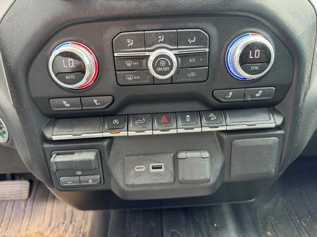 Used 2021 Gray GMC Elevation image 28