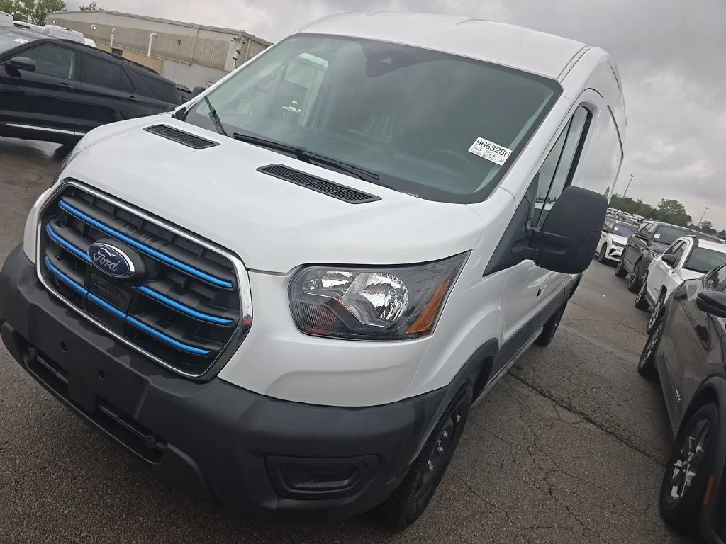 2023 Ford E-Transit Cargo Van Base